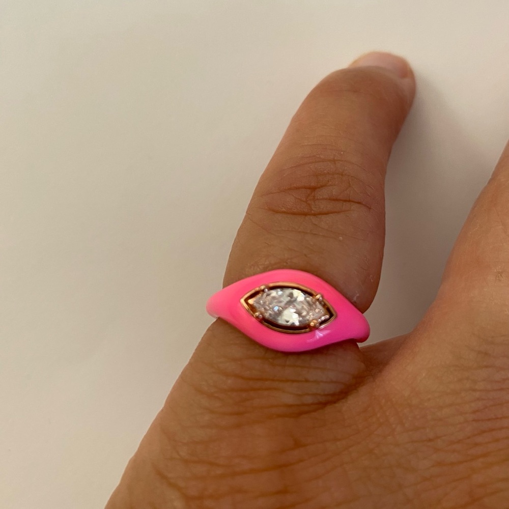 925 Silver ring pink enamel oval cz eye